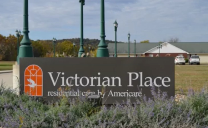 victorian-place-of-hermann-65041-37781_3