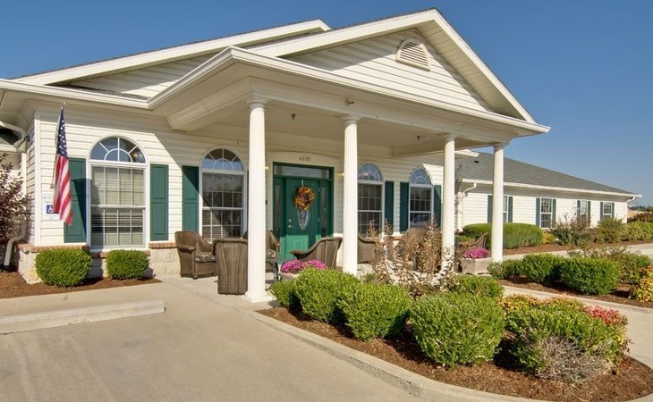 lakewood-senior-living-65810