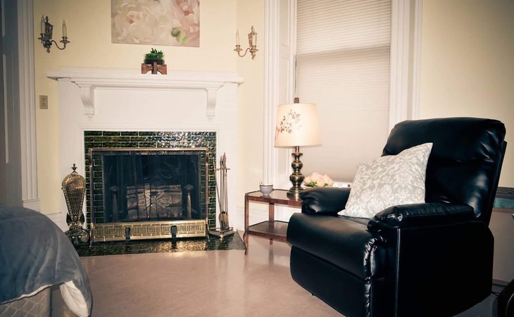 robynwood-assisted-living-13820