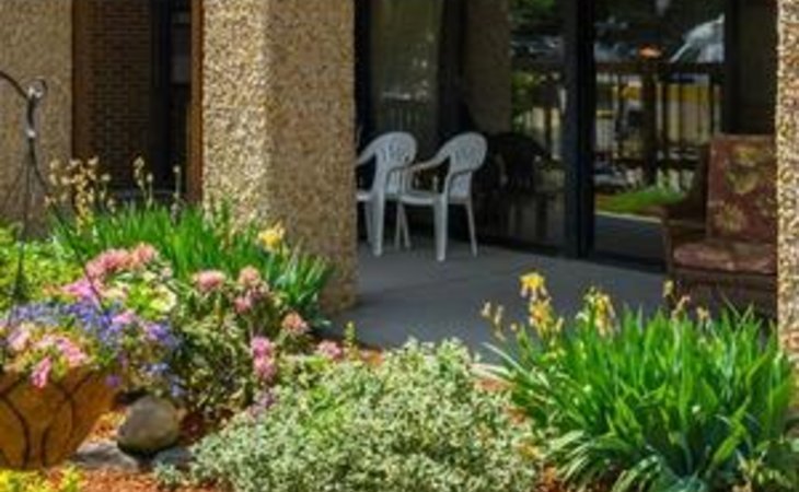 autumn-village-skilled-nursing-and-rehabilitation-center-01605