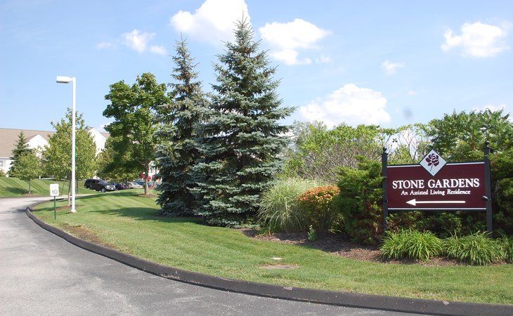 stone-gardens-assisted-living-residence-44122