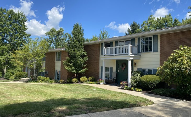 hamlet-at-chagrin-falls-44022-39774_2