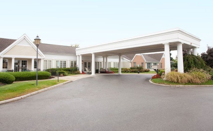 mill-run-rehabilitation-center-skilled-nursing-assisted-living-43026