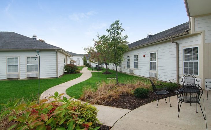 lorain-estates-senior-living-44053-39980_8