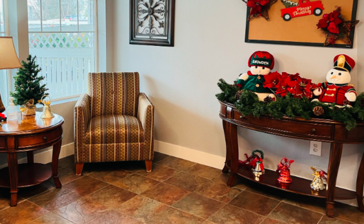 skylark-senior-living-97520-40330_2