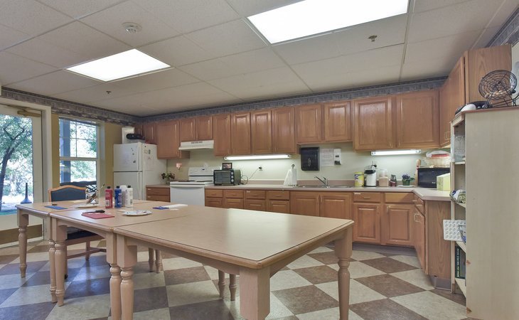 prestige-senior-living-high-desert-97701-40359_11