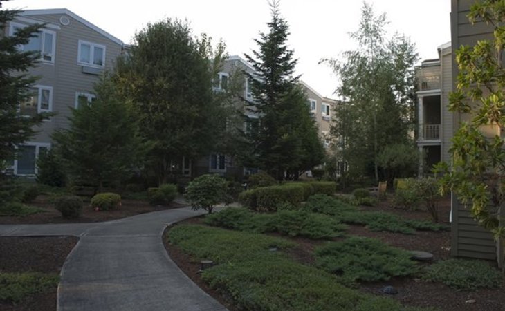rose-schnitzer-manor-97221