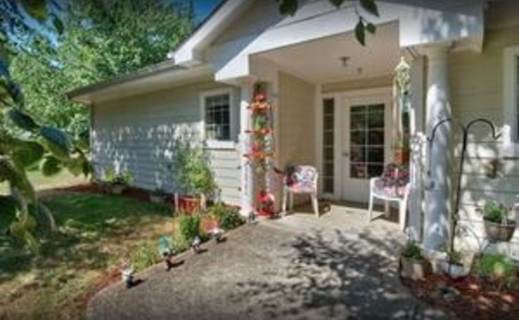 meadow-creek-village-assisted-living-97302