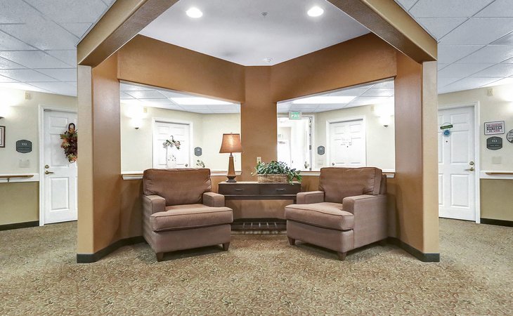 prestige-senior-living-orchard-heights-97304
