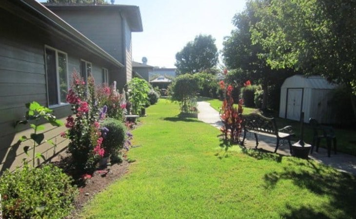 chateau-gardens-memory-care-97477