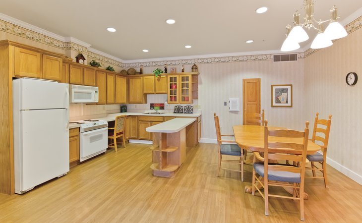 brookdale-troutdale-97060-40705_11