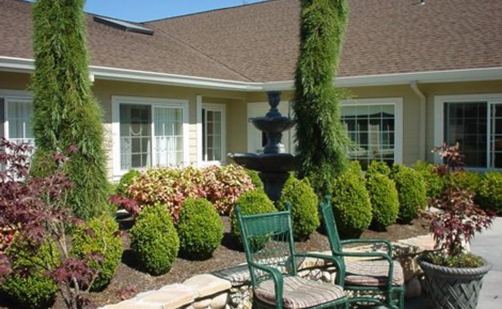 cedar-crest-alzheimer-s-special-care-center-97062-40706_2