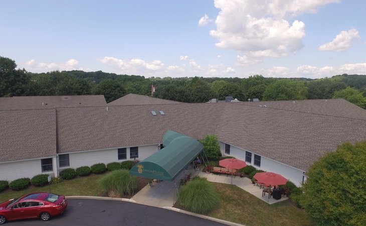 devonhouse-senior-living-18103