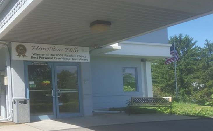 hamilton-manor-personal-care-15145