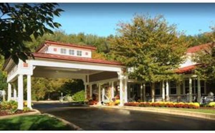 hawthorne-woods-assisted-living-15301