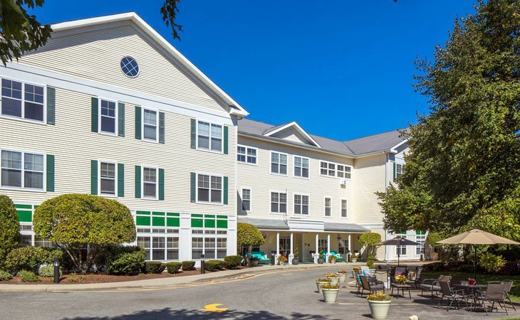 atria-lincoln-place-02865-42139_1