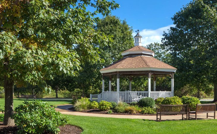 atria-aquidneck-place-02871-42143_11