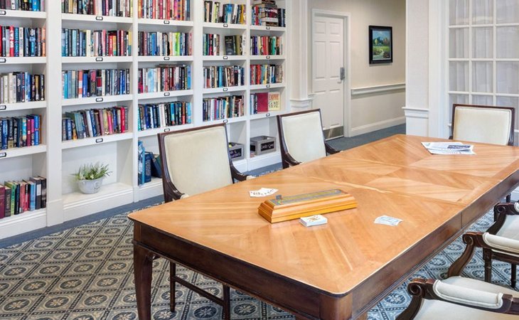 atria-aquidneck-place-02871-42143_3