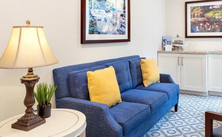 atria-aquidneck-place-02871-42143_4