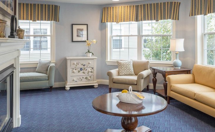 atria-aquidneck-place-02871-42143_9