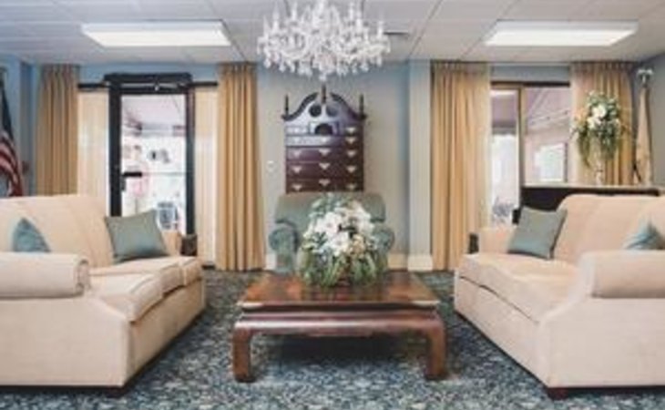 charlesgate-senior-living-center-02904-42146_11