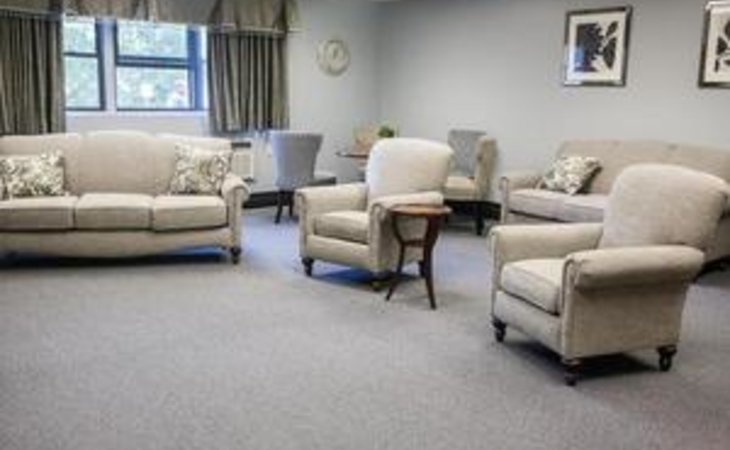 charlesgate-senior-living-center-02904-42146_7