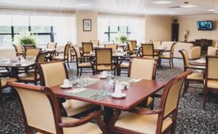 charlesgate-senior-living-center-02904-42146_9