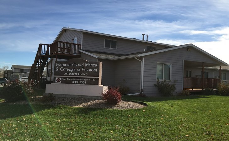 fairmont-grand-senior-living-57701