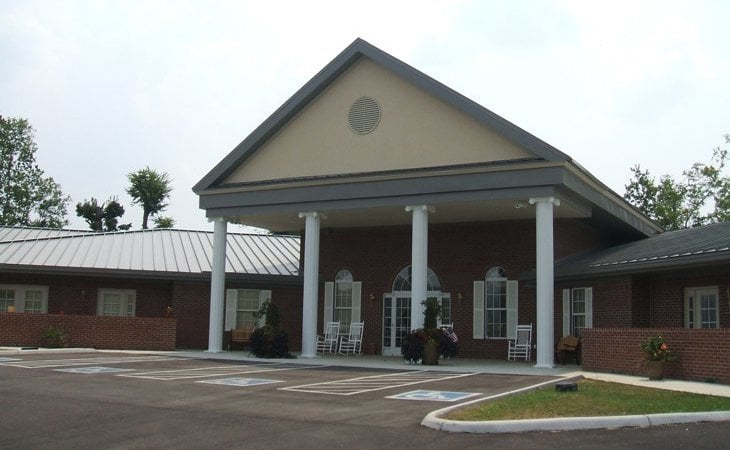 trousdale-senior-living-center-37074