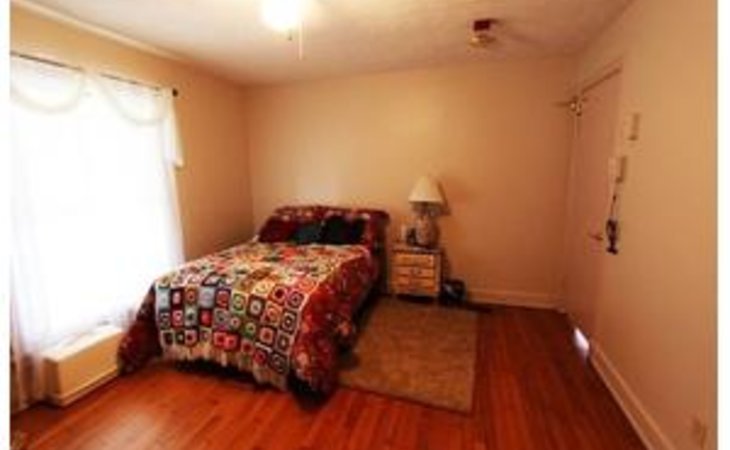 long-hollow-terrace-37075-42592_14