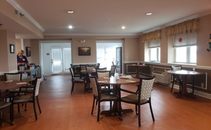 river-oaks-place-loudon-37774-42669_3