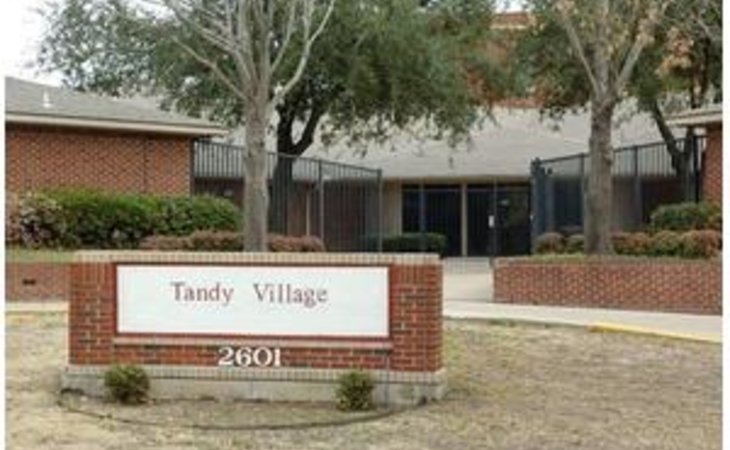 tandy-village-76103-43246_13
