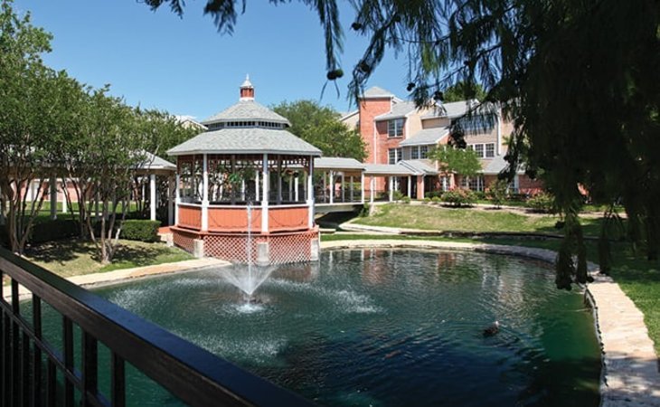 brookdale-club-hill-75043-43275_3