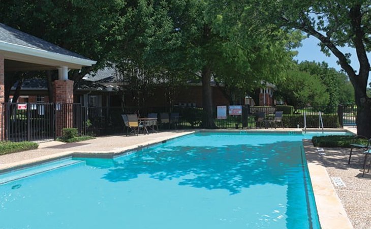 brookdale-club-hill-75043-43275_4