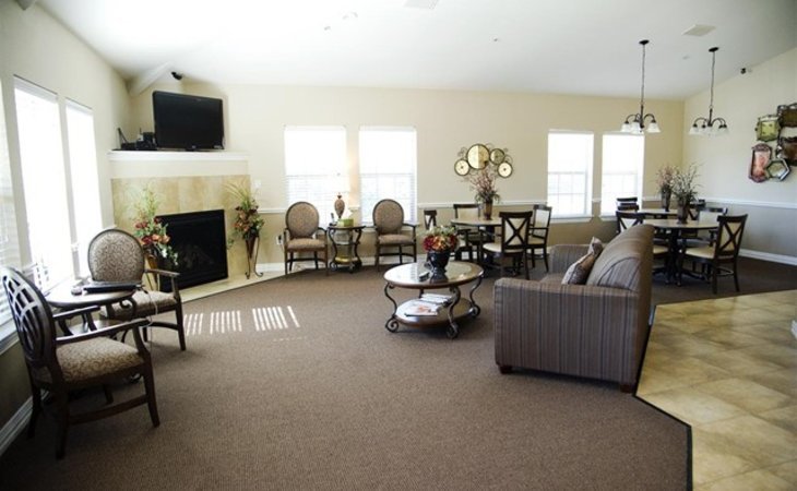 mayberry-gardens-assisted-living-and-memory-care-homes-75040-43278_6