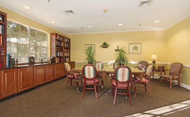 braeswood-estates-senior-living-77025-43405_4