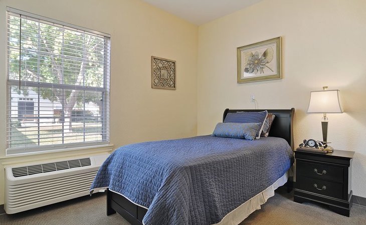 cedar-crest-senior-living-of-lewisville-77904-43612_8