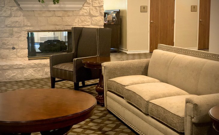 wells-point-lodge-78660-43779_6