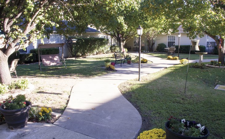 brookdale-lakeshore-76708-44084_5