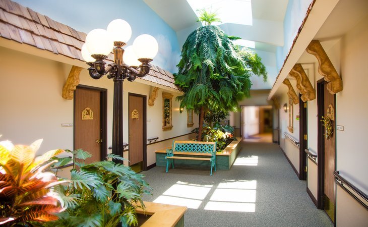 apple-village-assisted-living-84040