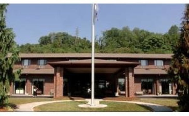 fort-shelby-manor-24201