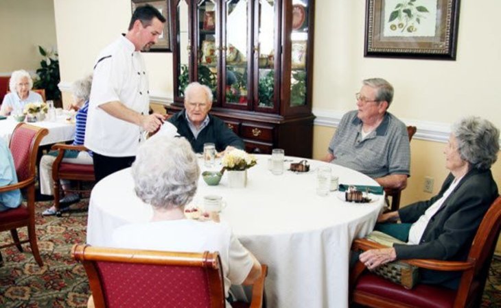 heritage-green-assisted-living-and-memory-care-24502-44502_5