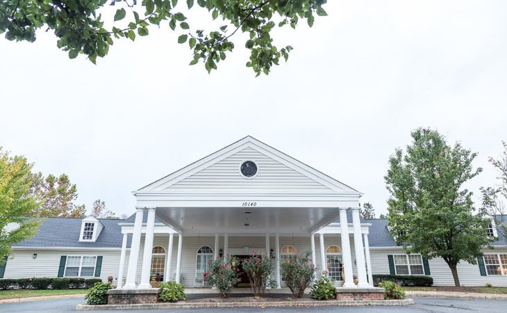 fox-trail-assisted-living-at-manassas-20110