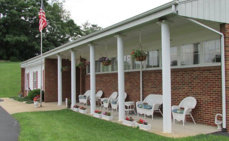 oak-grove-manor-closed-22980