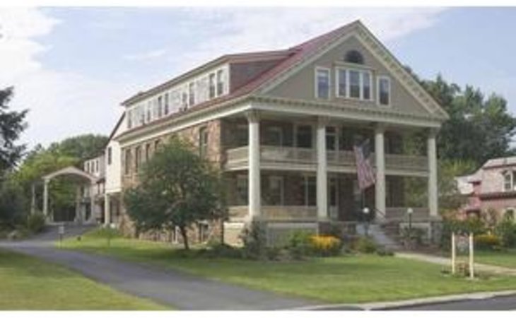 holton-memorial-home-05301