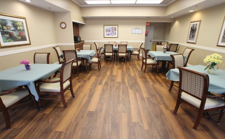 brookdale-brookfield-capitol-dr-53005-45255_5