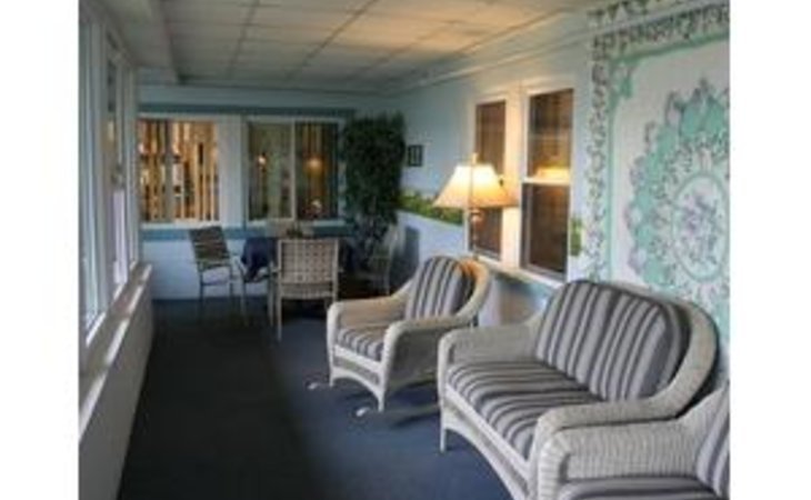 south-fayette-nursing-center-15459-4978_4
