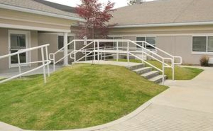 life-care-center-of-coeur-d-alene-83815-5043_6
