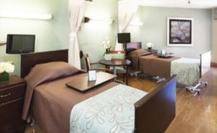crystal-cove-care-center-92663-5169_3
