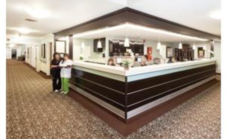 crystal-cove-care-center-92663-5169_4
